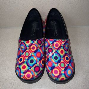 🔥Easy Street Women’s Nursing Shoes - Clogs - Size 6.5 - Preowned